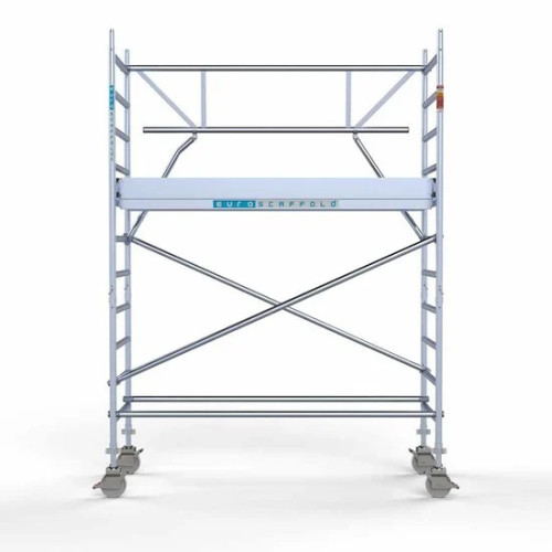 Alumiiniumtellingud 90х250 4,2 m töökõrgus* koos kokkupandavate piiretega ühel küljel