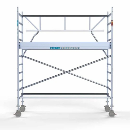 Alumiiniumtellingud 90х305 4,2 m töökõrgus* koos kokkupandavate piiretega ühel küljel