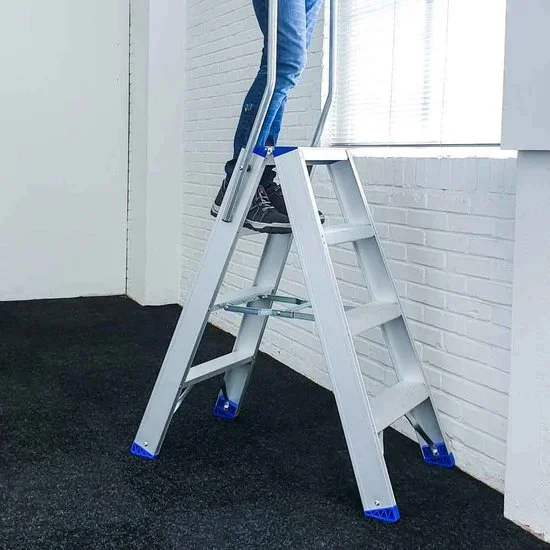 Kahepoolne trepp 4 astet Kahepoolne trepp 4 astet